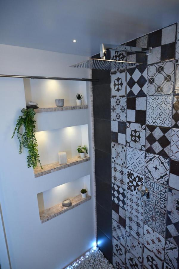 Poesia Apartment *